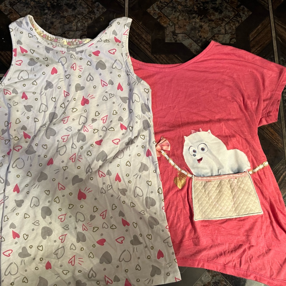 Girls tops